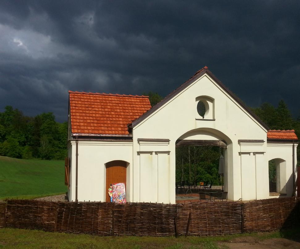 Suwalki酒店住宿-Folwark Hutta