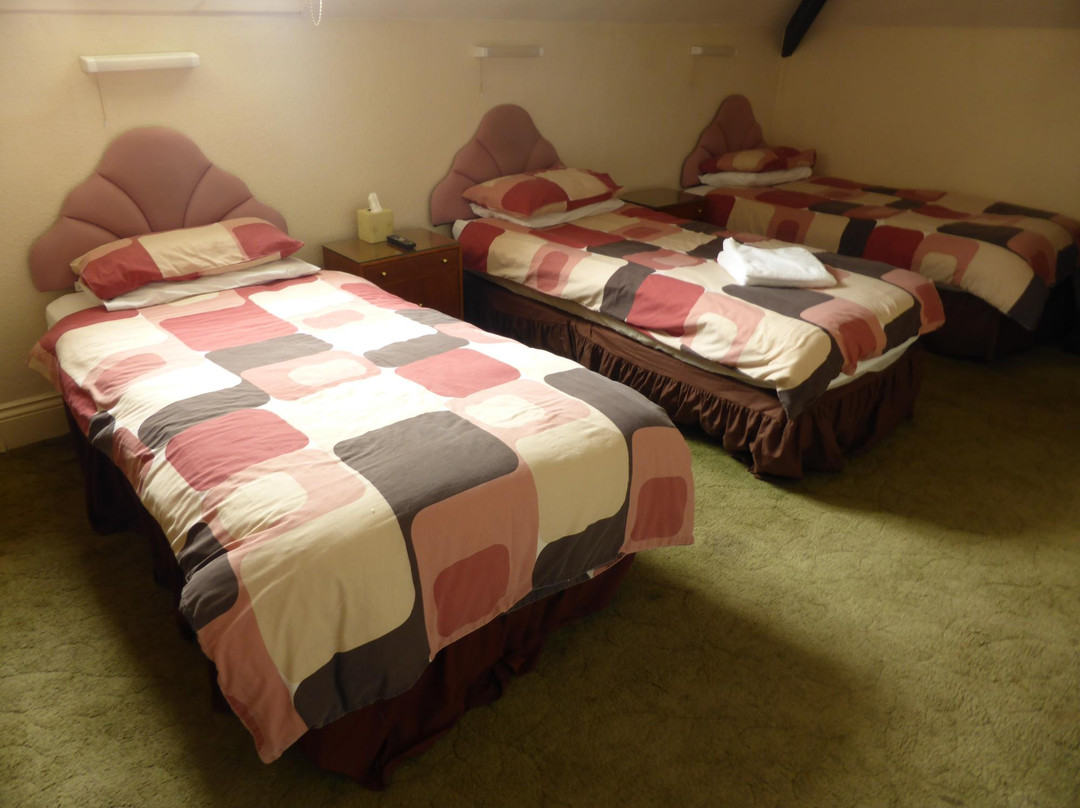 Dove Court Mini Lodge