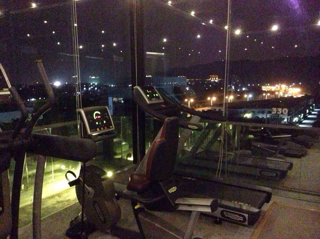 乐雅无垠酒店主图