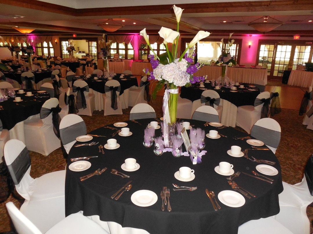 Woodlake Country Club-莱克伍德必去景点