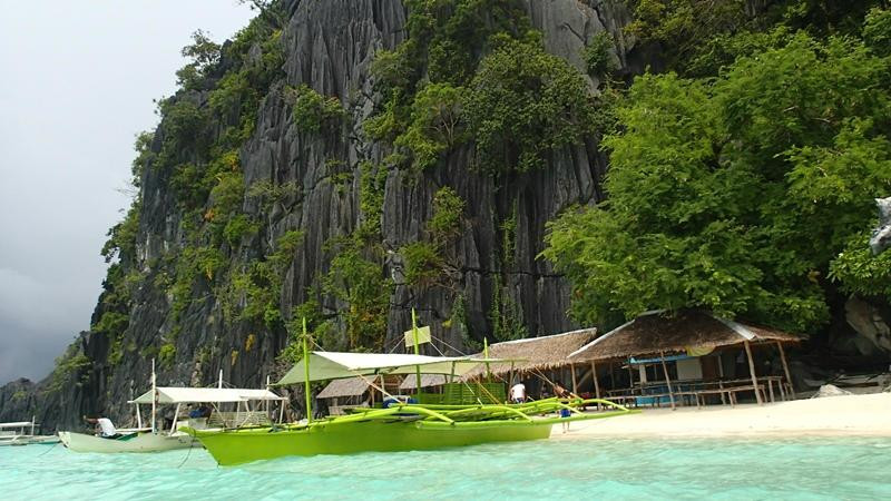 Banul Beach-科隆必去景点