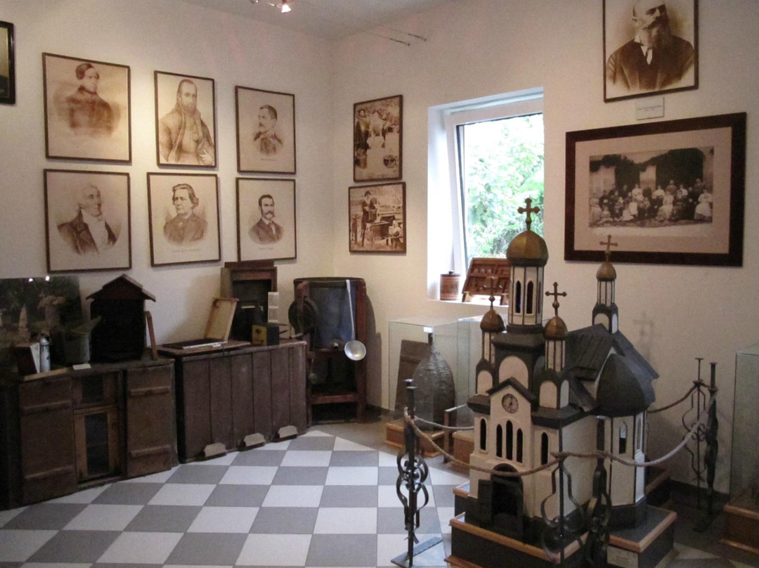 Museum of Beekeeping and Wine Cellar Zivanovic景点图片