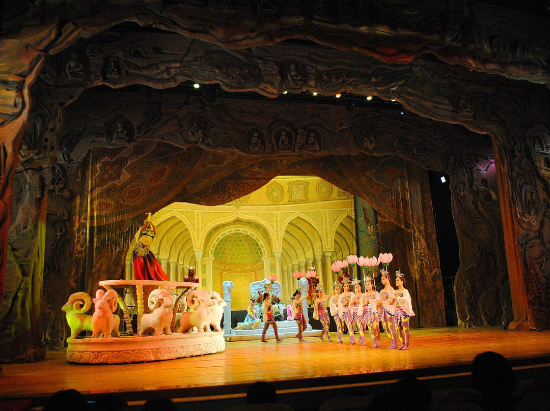 敦煌大剧院-敦煌市必去景点