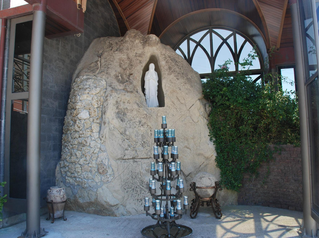 Santuario Madonna dello Scoglio景点图片