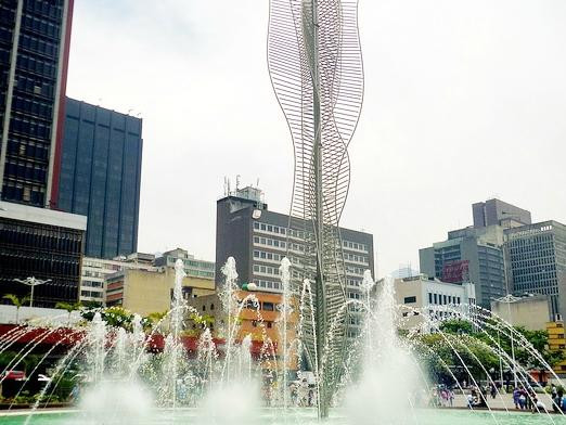 Plaza Diego Ibarra景点图片