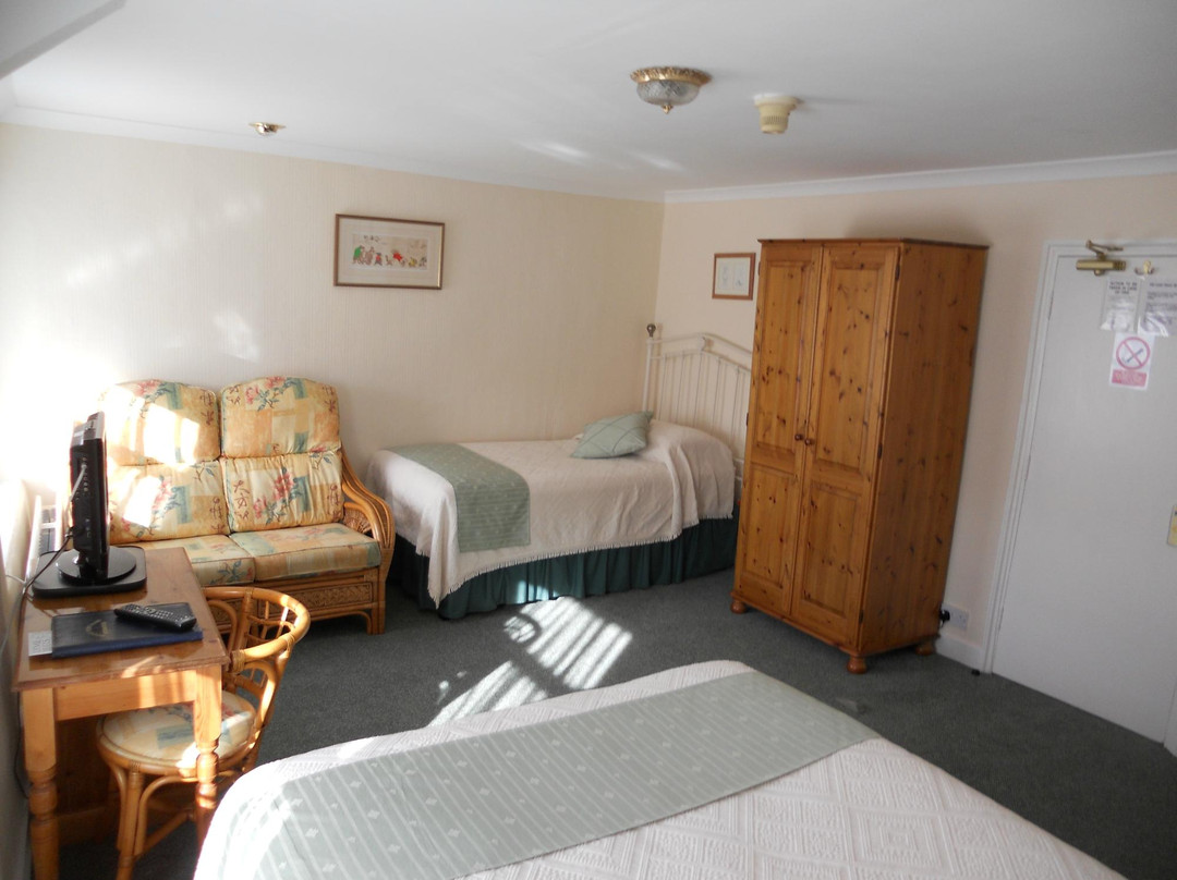 Old Lyme Guest House