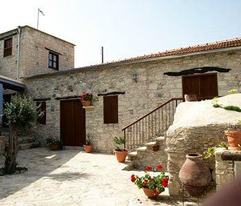 Lythrodontas酒店住宿-To Konatzi tou Flokka