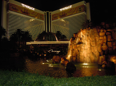 火山喷发秀-拉斯维加斯必去景点