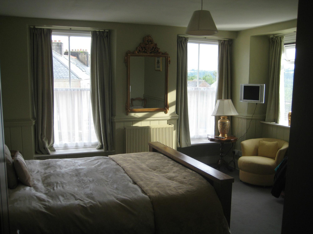 The Pack Horse主图