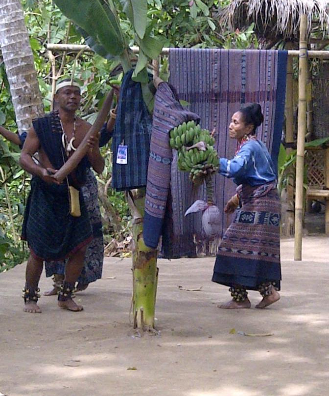 Watublapi Weaving Village景点图片