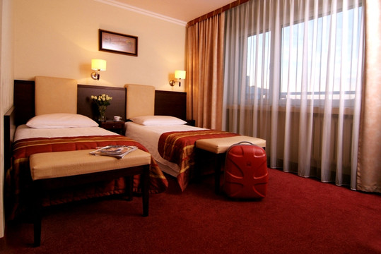 Zabki酒店住宿-菲利克斯贝斯特韦斯特酒店