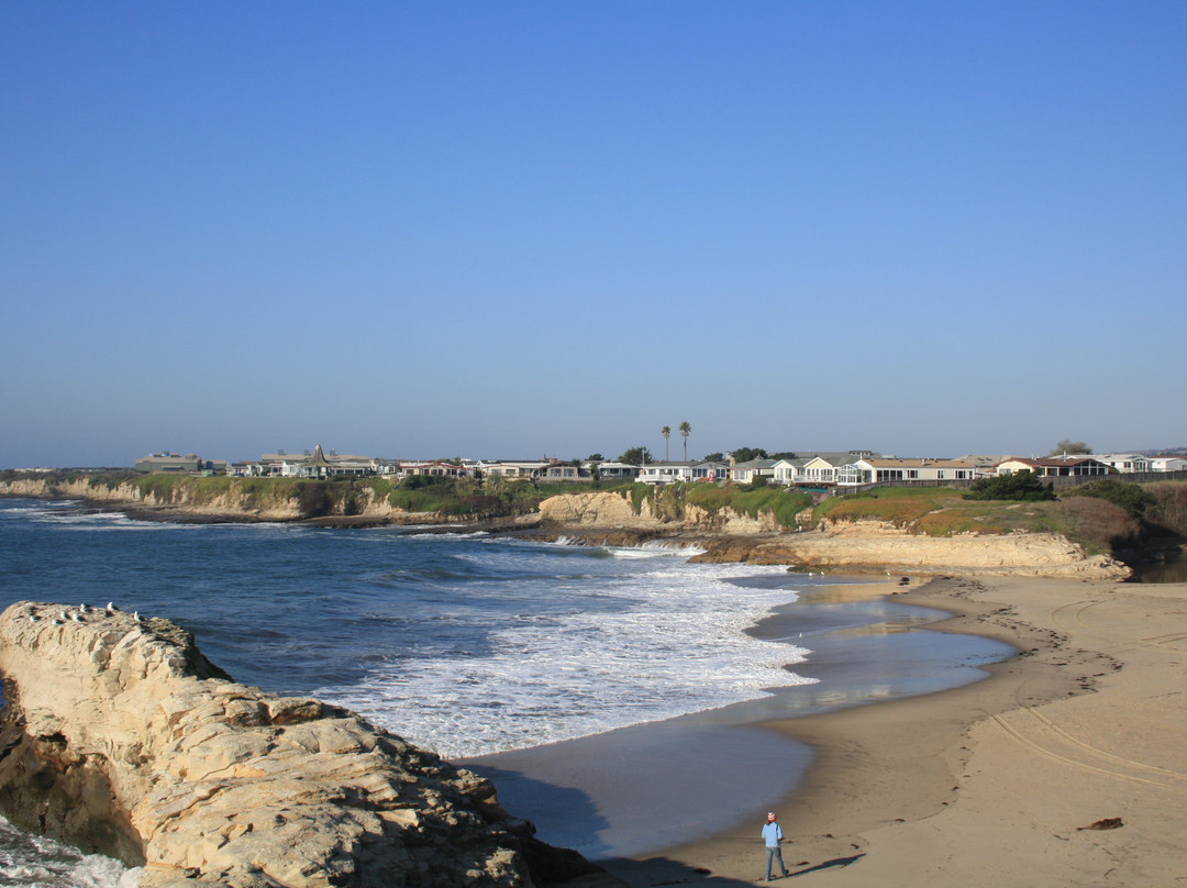 天然桥州立海滩-圣克鲁斯必去景点