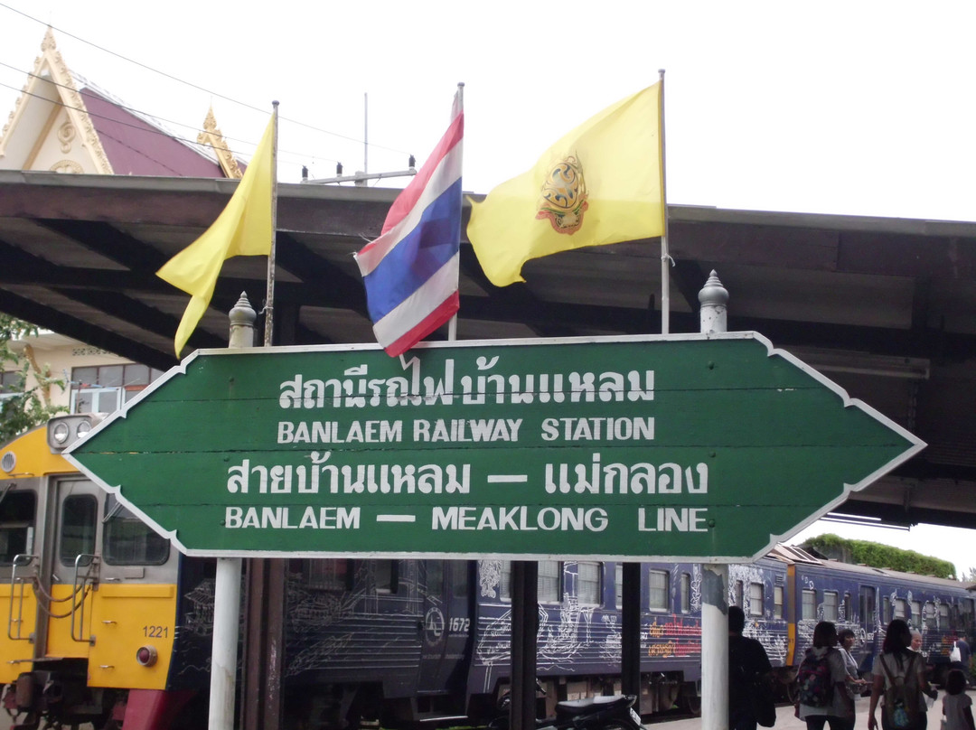 美功铁路市场-Mae Klong必去景点