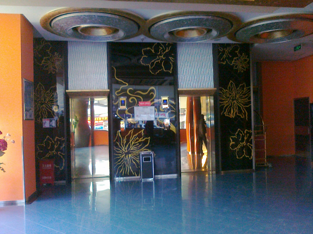 莫泰酒店-武汉协和医院中山公园地铁站武广店主图
