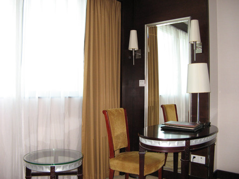 东方国际饭店主图