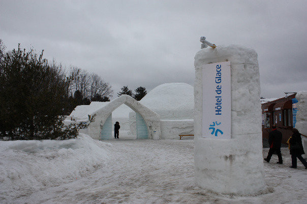 Hotel de Glace Ice Bar景点图片