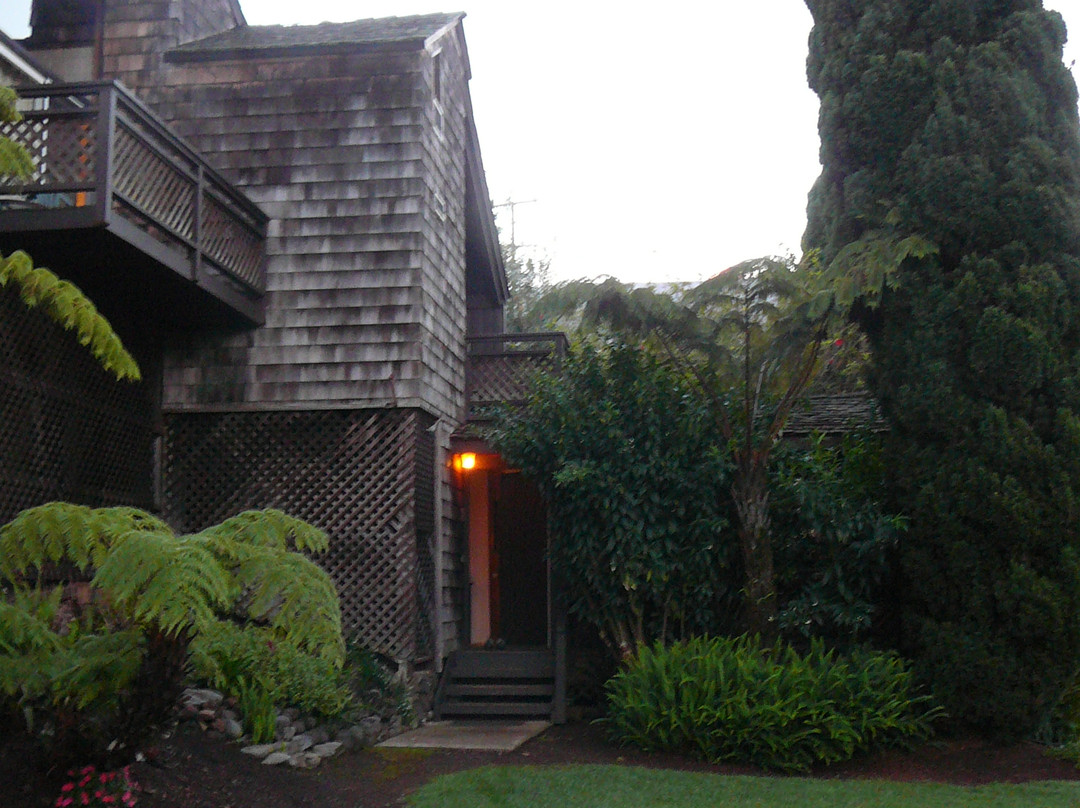 The Kula Lodge & Restaurant