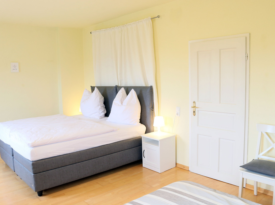Domblick Herkenrath – Ferienwohnung Bergisch Gladbach