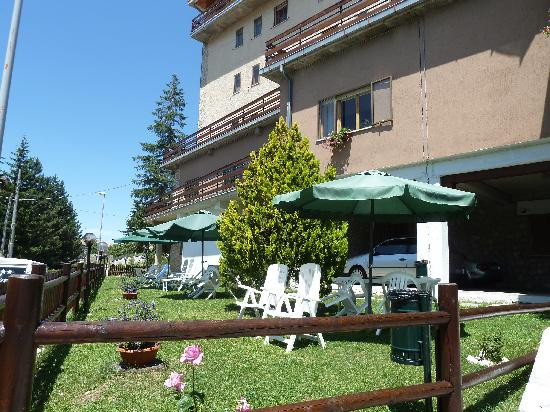 Rocca di Mezzo酒店住宿-Hotel Caldora