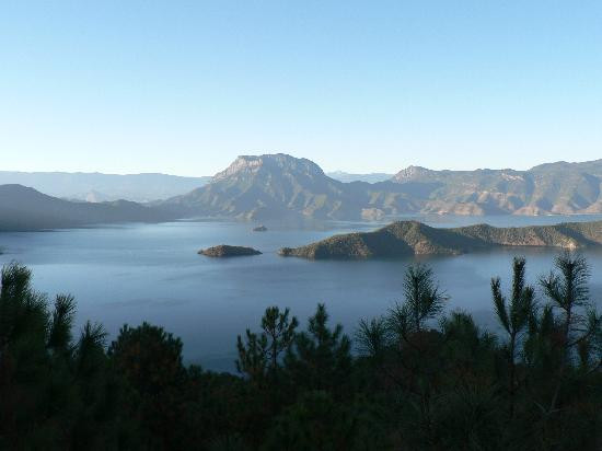 女儿国大酒店主图