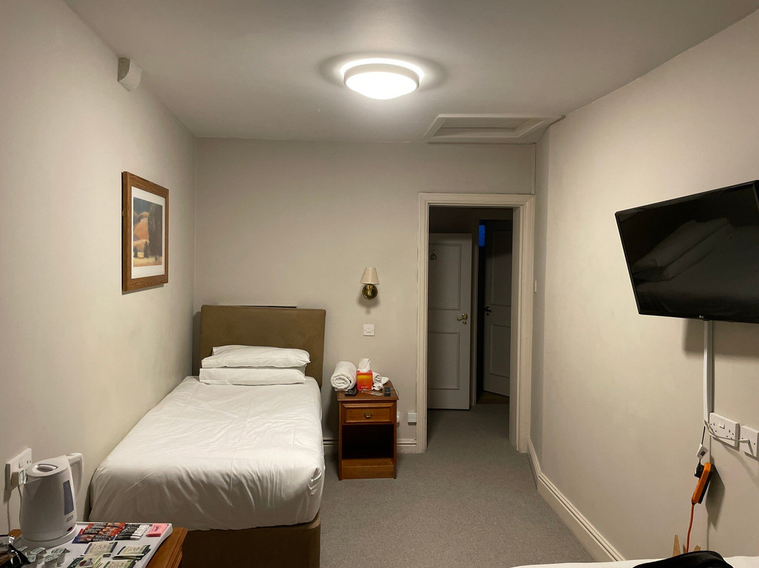 The Old Bell Inn主图