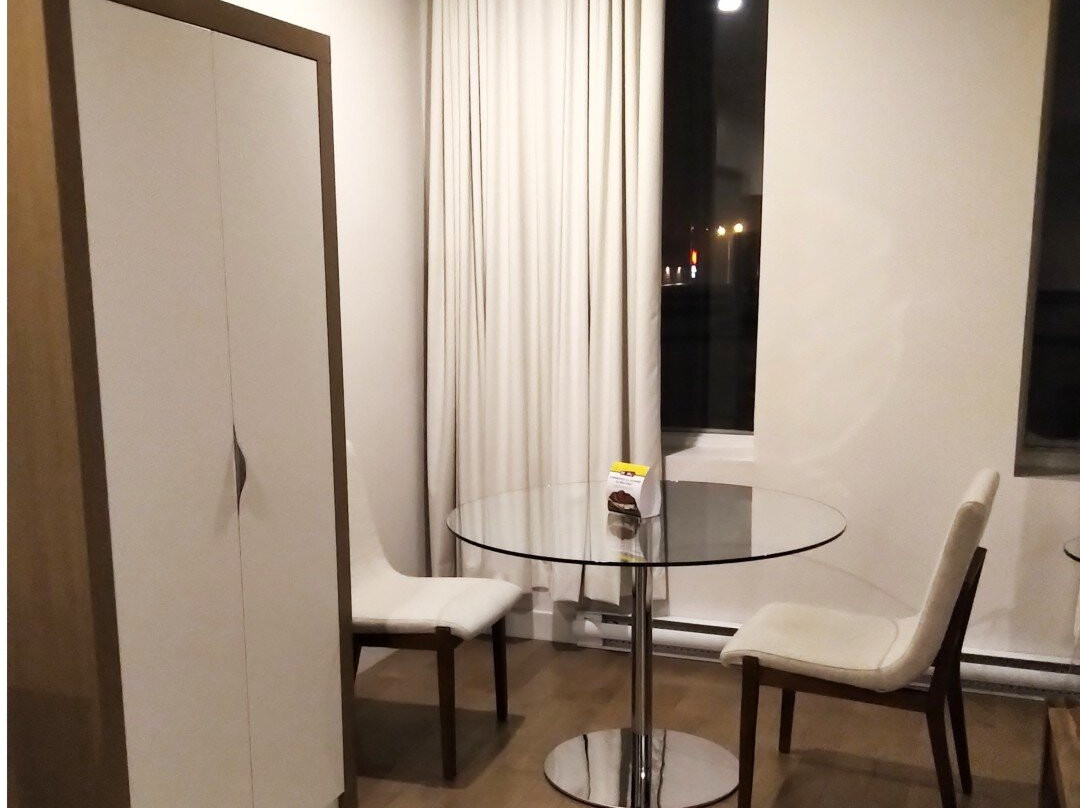 乐纳威戈特酒店主图