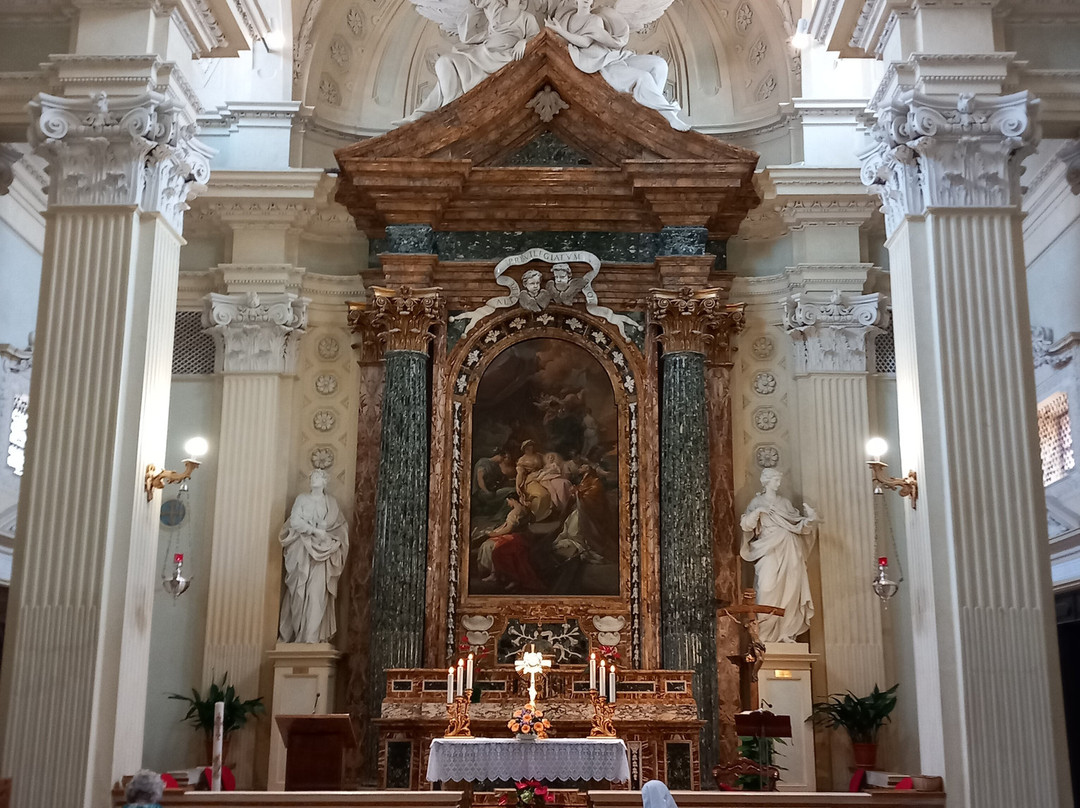 Chiesa Santuario S. Maria Del Suffragio景点图片