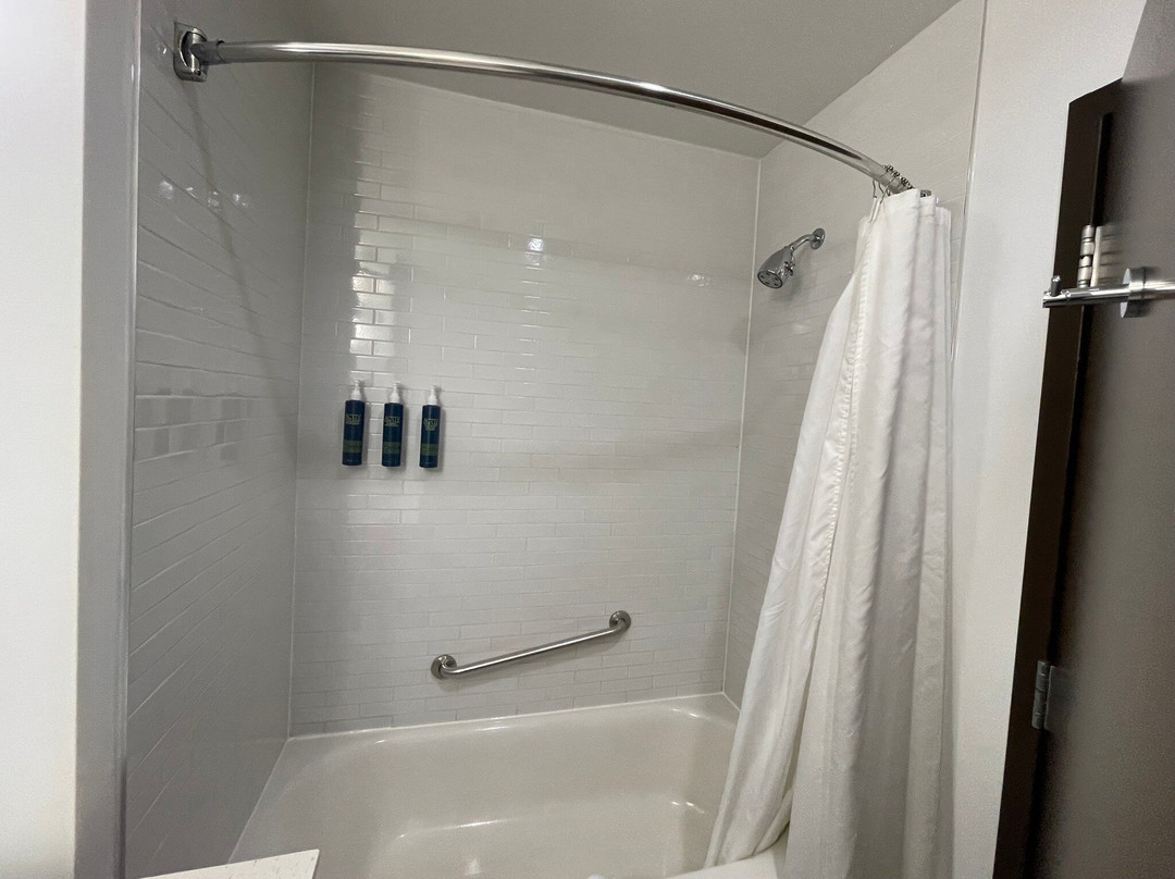 Four Points by Sheraton Edmonton Gateway主图