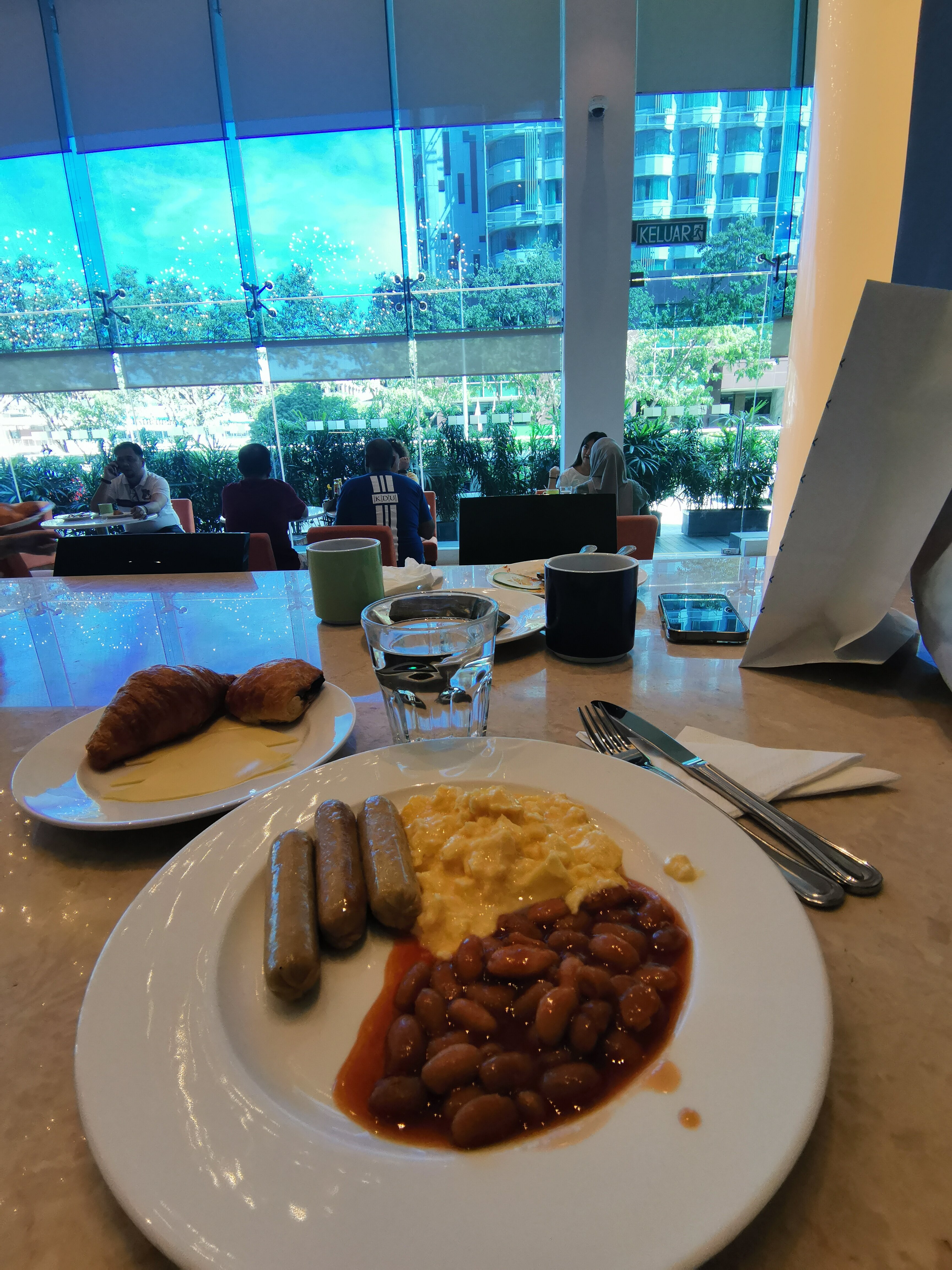 Holiday Inn Express Kota Kinabalu City Centre, an IHG hotel-餐饮
