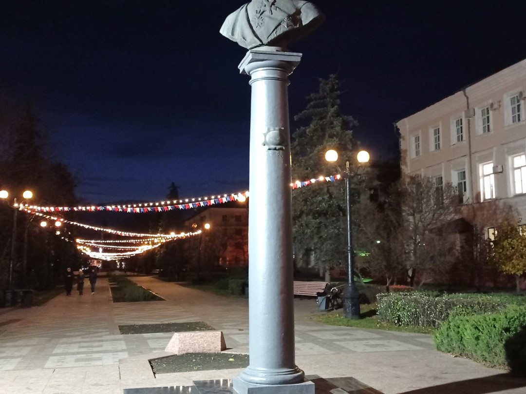 Monument to Derzhavin-坦波夫必去景点