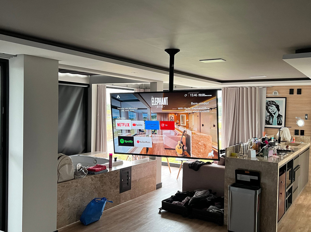 Governador Celso Ramos酒店住宿-Elephant Office Brasil