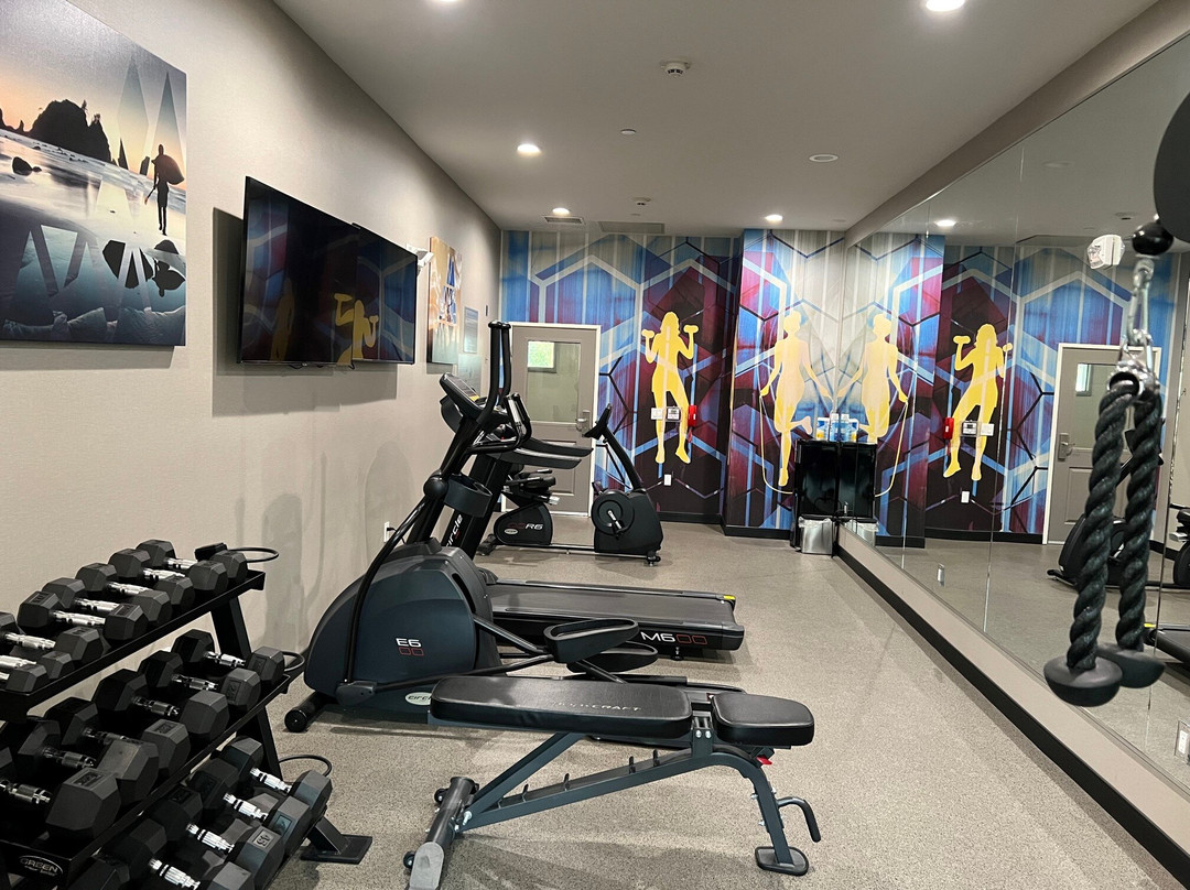 Best Western Plus Temecula Wine Country Hotel & Suites主图