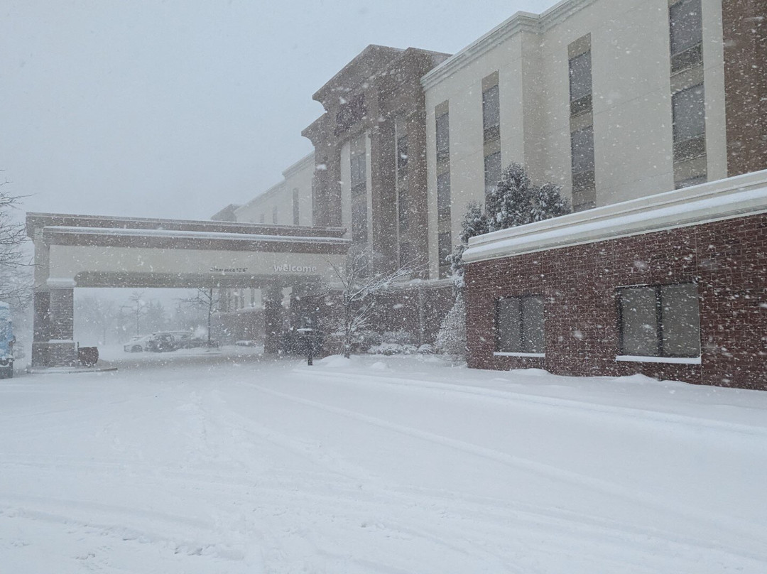 Hampton Inn & Suites Chicago-Libertyville主图