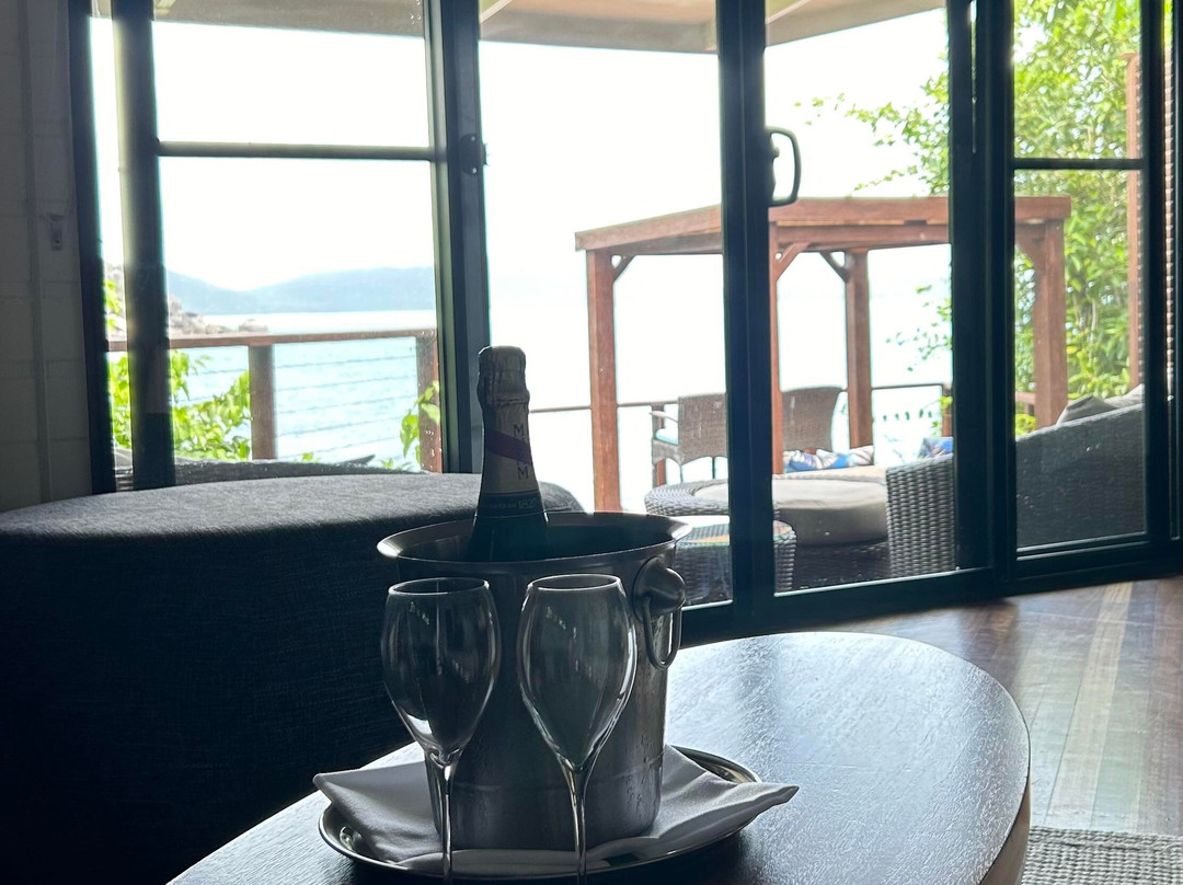 班达拉岛度假屋主图