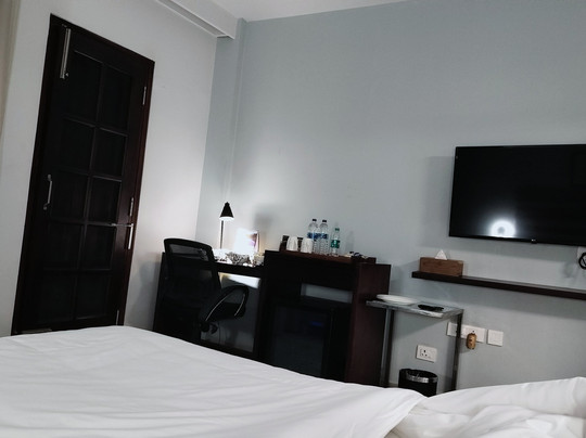 Zone Niathu Dimapur By The Park主图