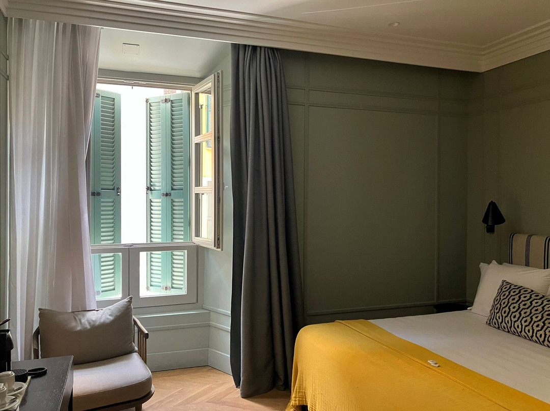 Soho Boutique Colon主图