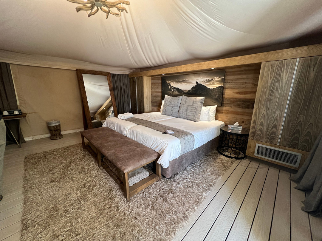 Dead Valley Lodge主图