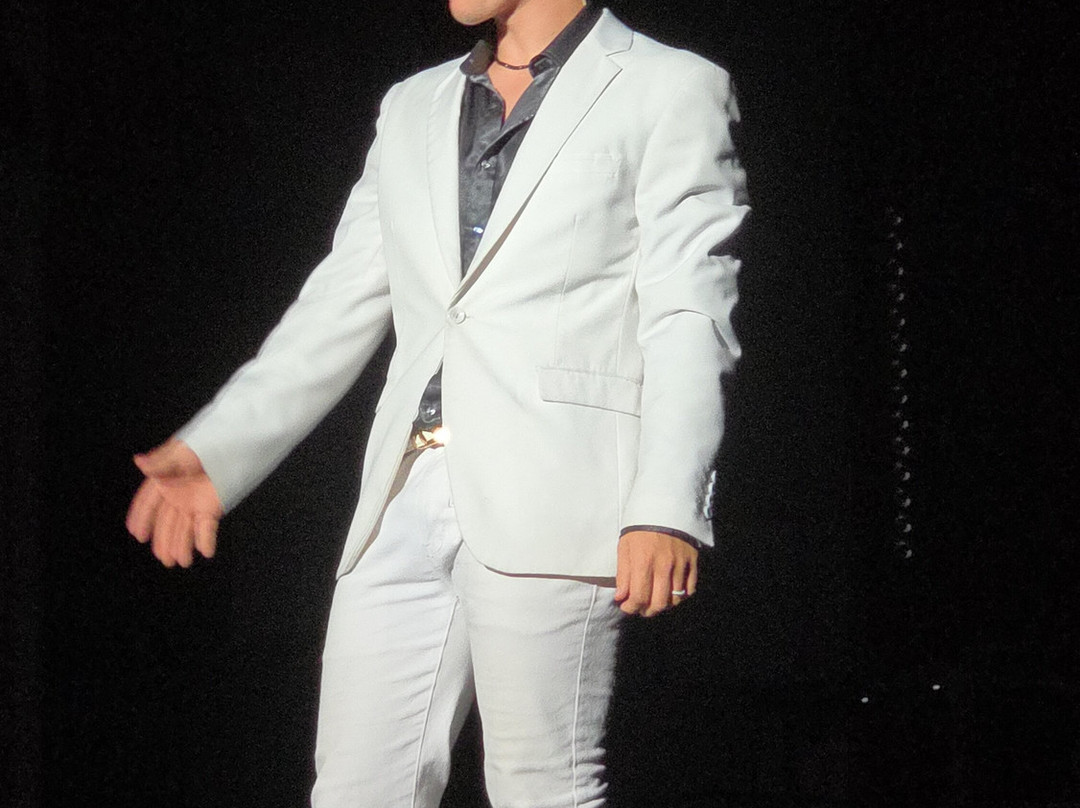 Hughes Brothers Theatre-布兰森必去景点