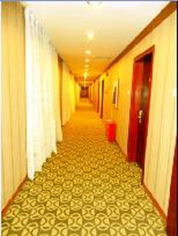 明天酒店(深圳宝安国际机场黄田地铁站店)主图