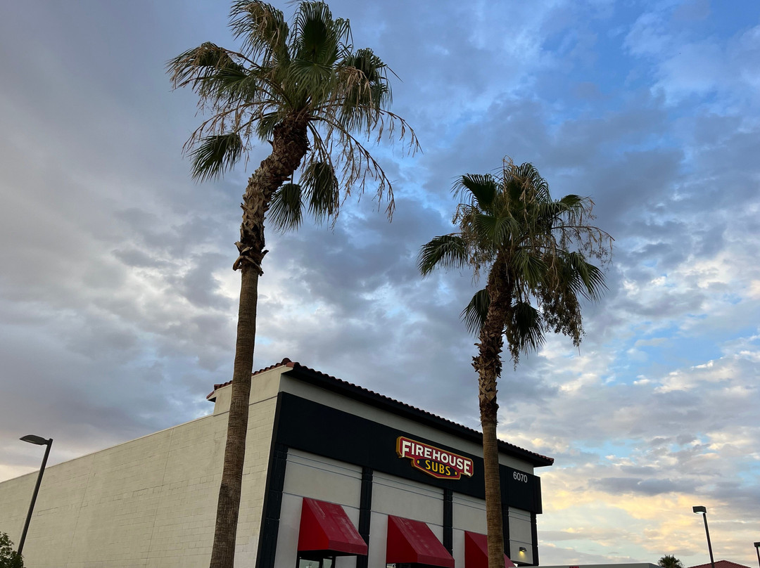 智选假日套房酒店-拉斯维加斯环城快道215主图