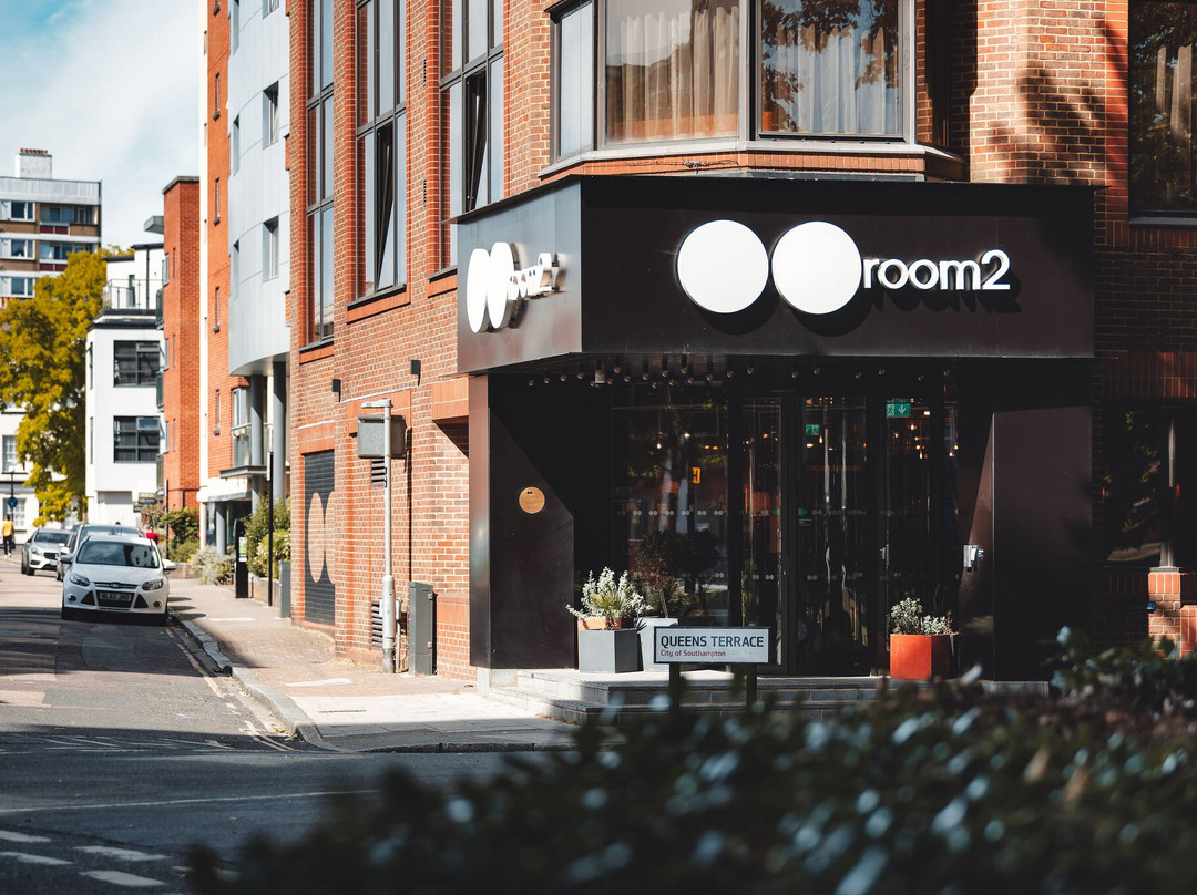 Room2 Southampton Hometel主图