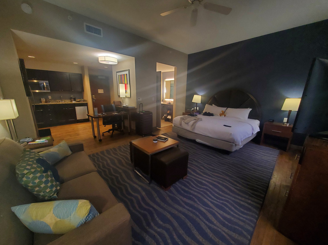 Homewood Suites By Hilton Grand Rapids Downtown主图