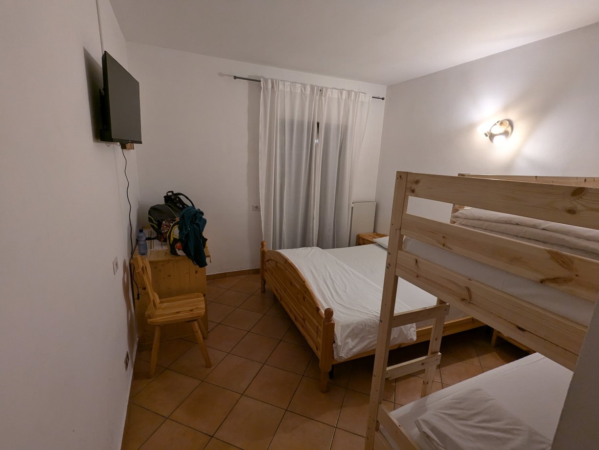 Hotel Ristorante Sassi Rossi-客卧
