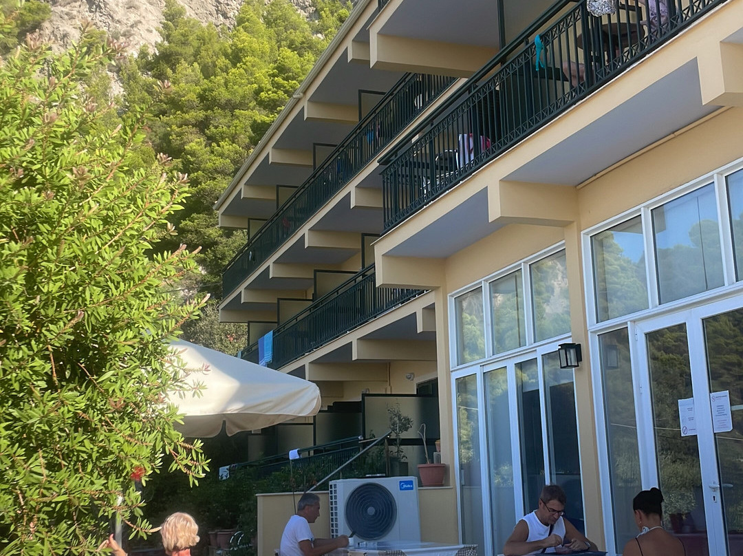 Glyfada Beach Hotel主图