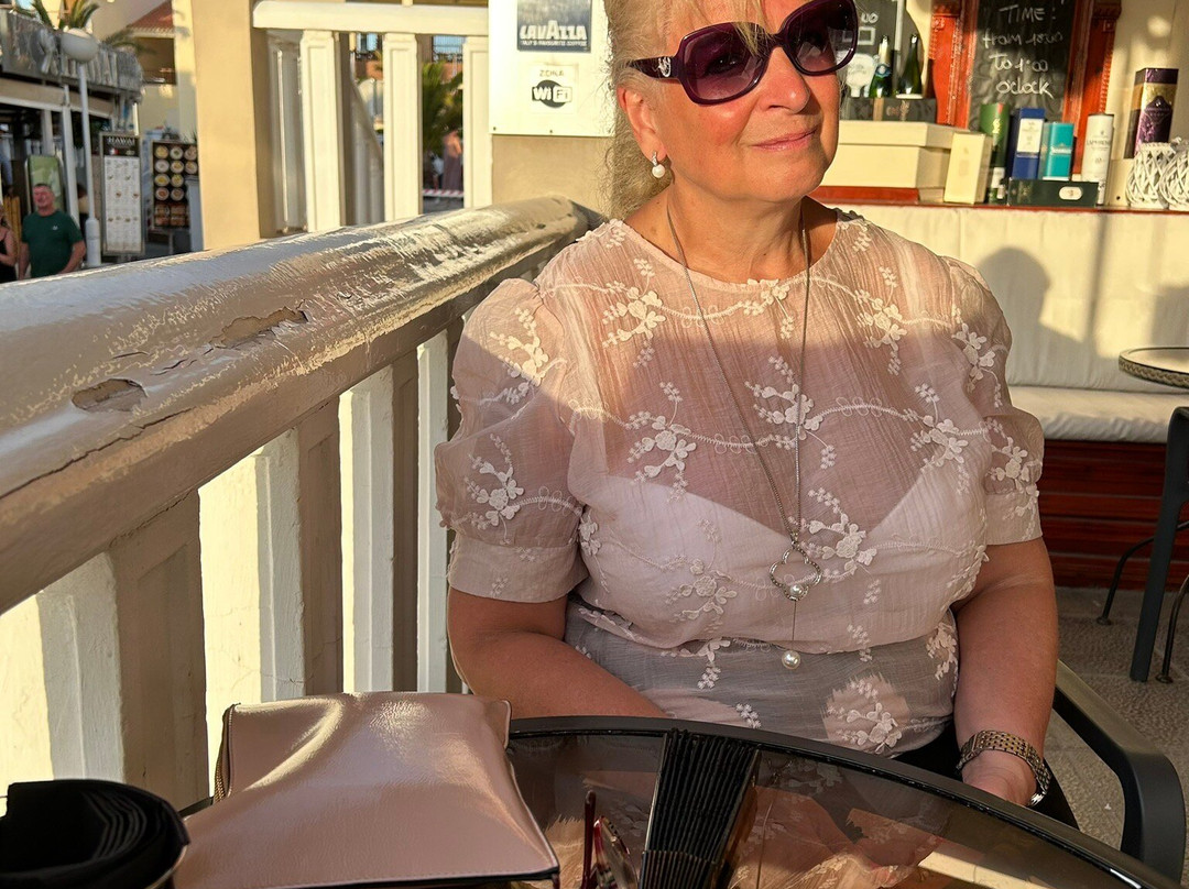 Cafè Steps International Bar-奥德杰海岸必去景点