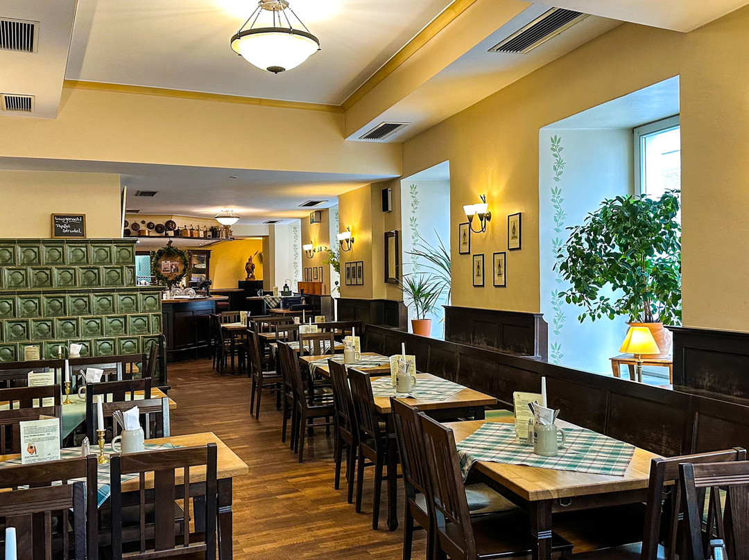 Hacker-Pschorr Wirtshaus im alten Augustiner Kloster