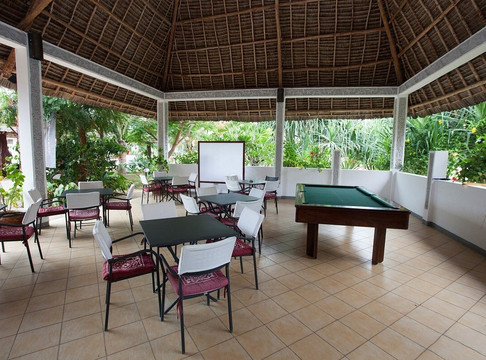 JAZ Adonia Beach Resort主图