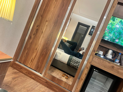 United Hotel International主图