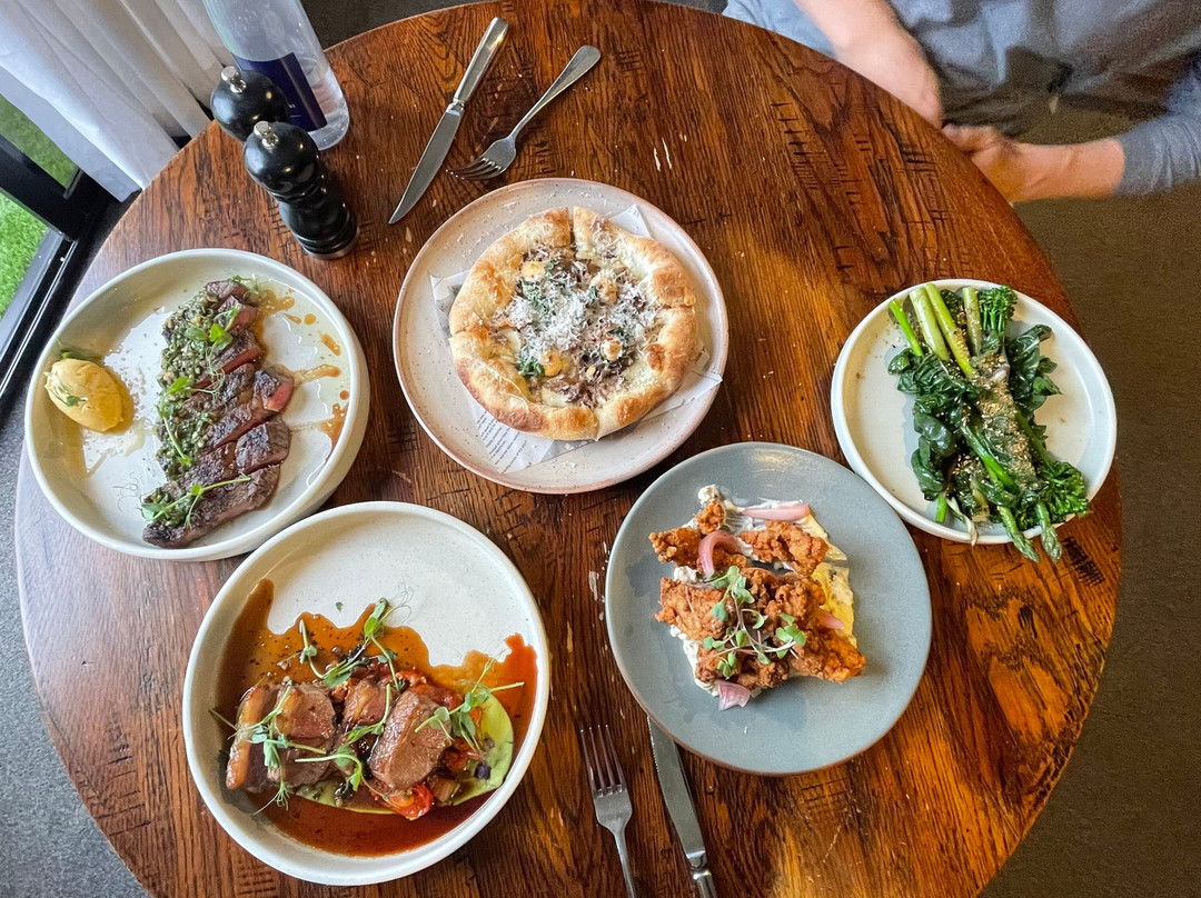 The Montreal Bar And Restaurant