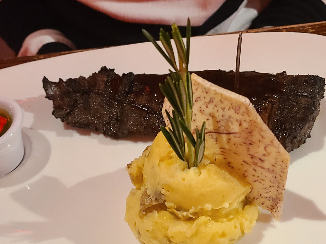 Mamajuana Cafe Huntington